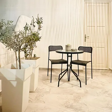 Galanis Sweet Milos Apartment
